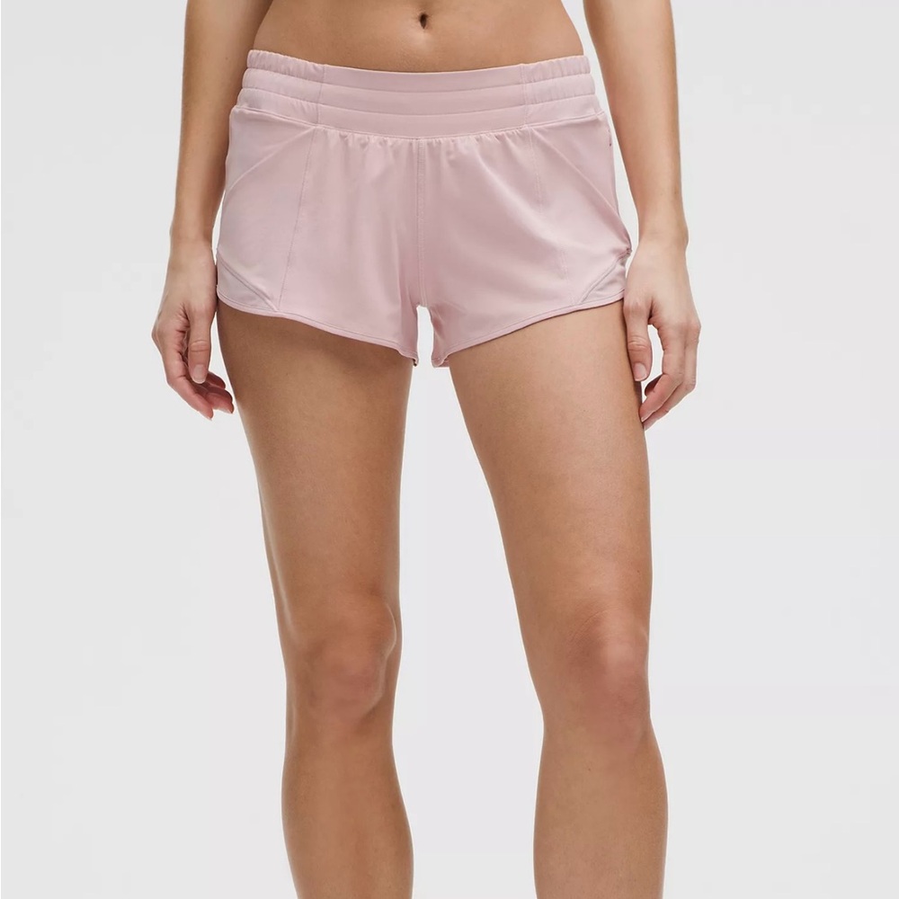 Lululemon Hotty Hot Low 2.5" size 2